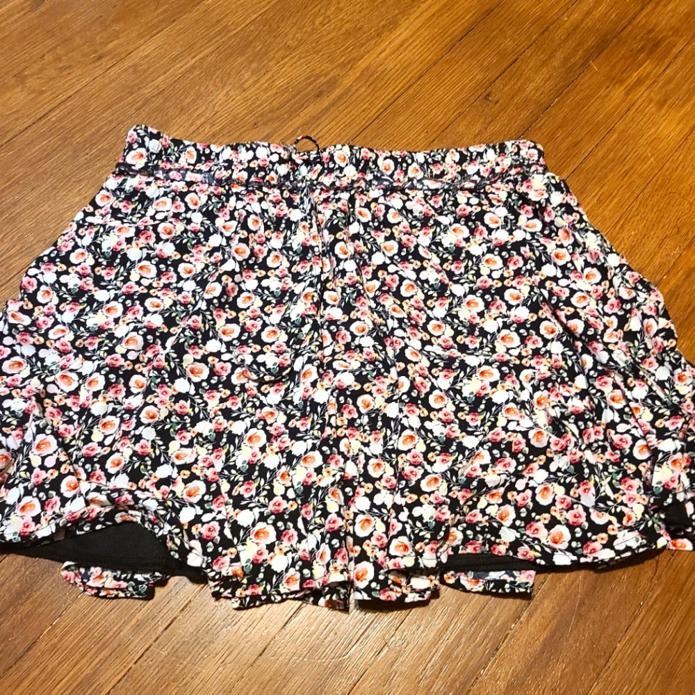 Trixie Skater skirt Juniors large